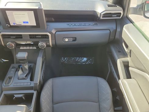 Used 2025 Toyota Tacoma SR image 11