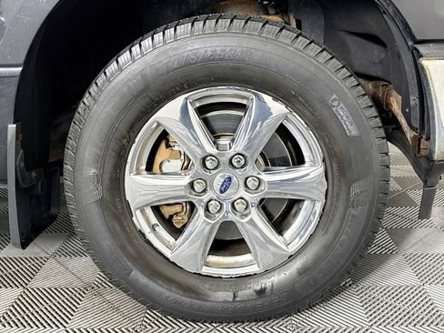 Used 2018 Ford F150 XLT w/ Equipment Group 302A Luxury image 29