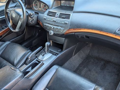 Used 2011 Honda Accord EX-L image 13
