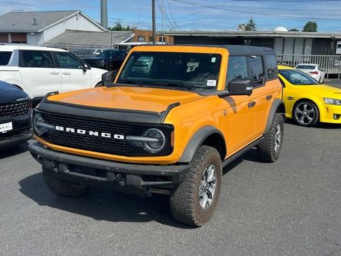 Used 2021 Ford Bronco Badlands AWD/4WD image 3