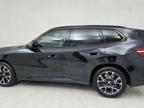 Used 2025 BMW X3 xDrive30i w/ M Sport Package image 4