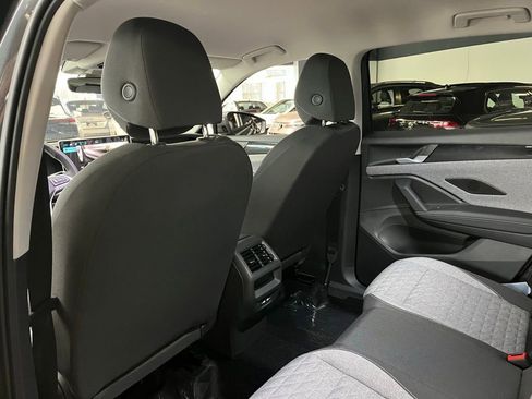 New 2025 Volkswagen Tiguan S image 22