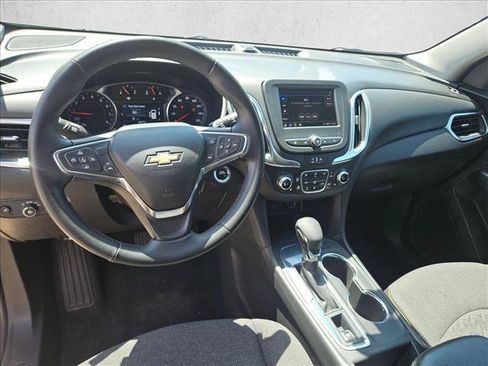 Used 2024 Chevrolet Equinox LT FWD image 15