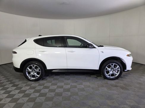 Certified 2025 Dodge Hornet R/T w/ R/T Plus Package image 4