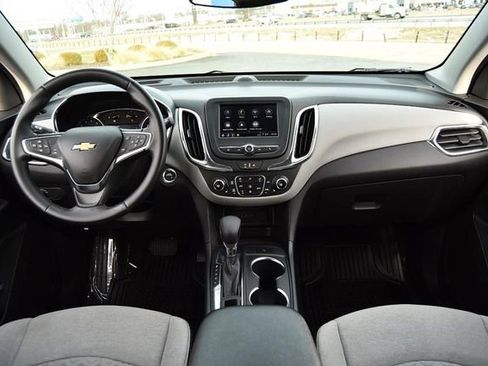 Used 2024 Chevrolet Equinox LT image 7