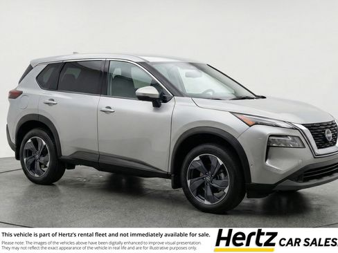 Used 2025 Nissan Rogue SV FWD image 1