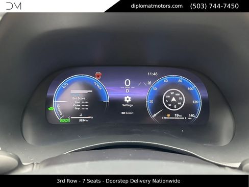 Used 2025 Toyota Highlander Platinum image 38