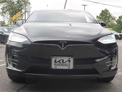 Used 2019 Tesla Model X Long Range AWD/4WD image 12
