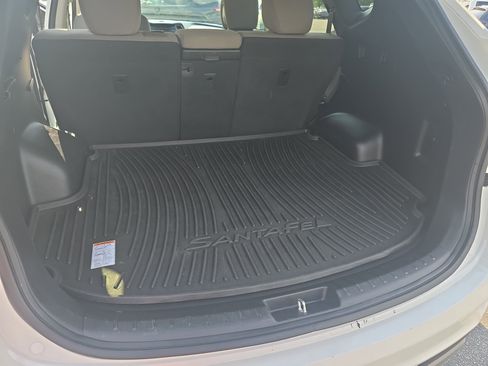 Used 2018 Hyundai Santa Fe Sport FWD image 12
