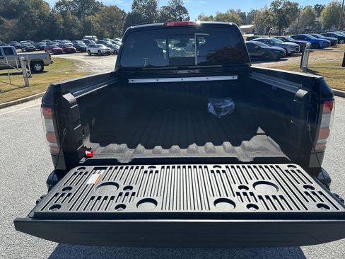 New 2026 Nissan Frontier PRO-4X w/ Pro-4x Convenience Package image 18