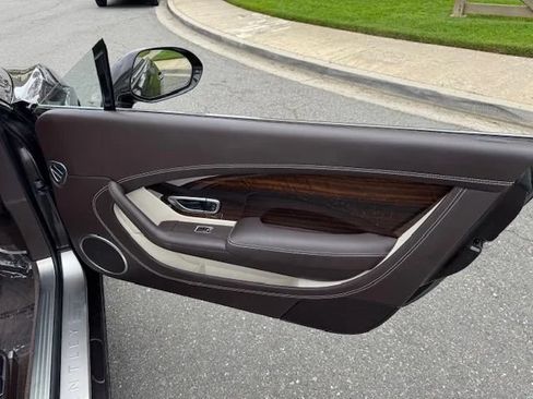 Used 2016 Bentley Continental GT AWD/4WD image 15