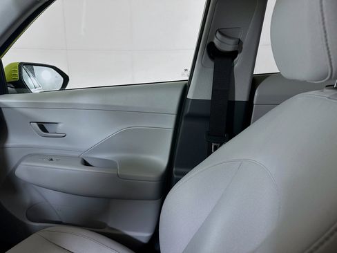 Certified 2025 Hyundai Kona SEL image 21