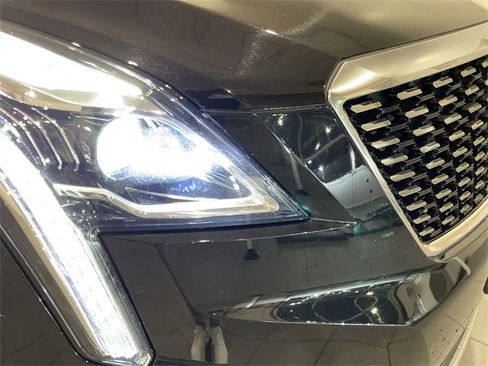 Certified 2025 Cadillac XT5 Premium Luxury image 10