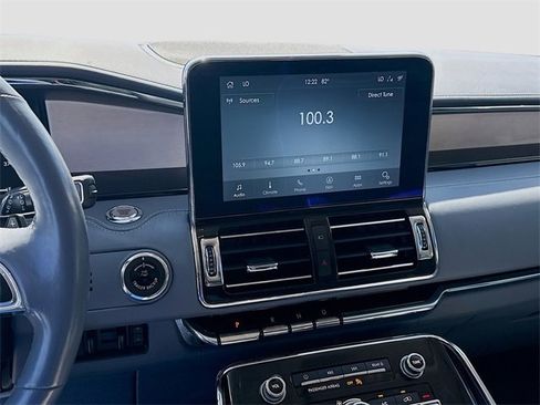 Used 2020 Lincoln Navigator Black Label w/ Cargo Convenience Package image 12