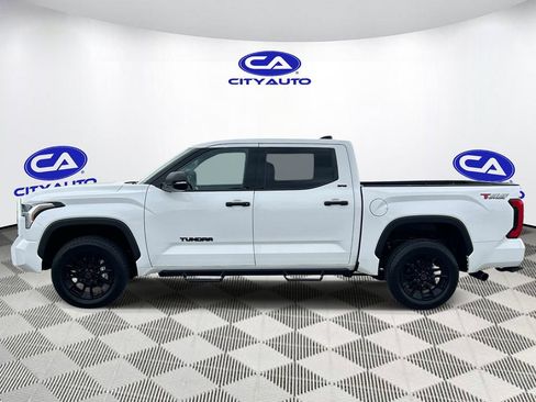Used 2023 Toyota Tundra SR5 w/ SR5 Convenience Package AWD/4WD image 6