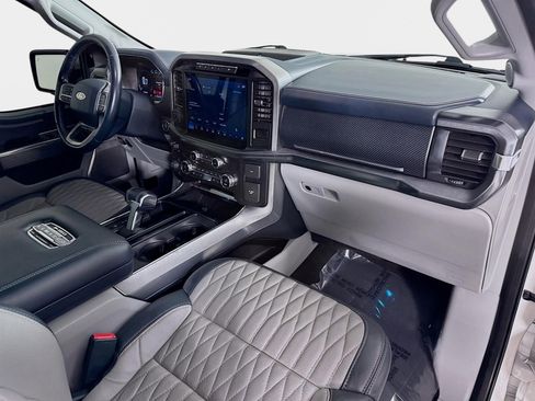 Used 2021 Ford F150 Limited image 32