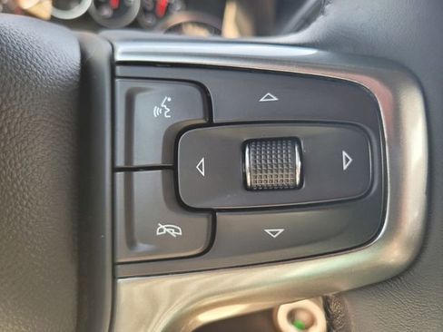 Used 2021 Chevrolet Silverado 1500 LT w/ Convenience Package II image 26