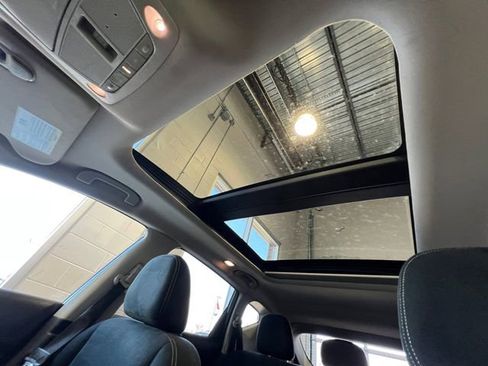 Used 2018 Nissan Murano SV AWD/4WD image 21