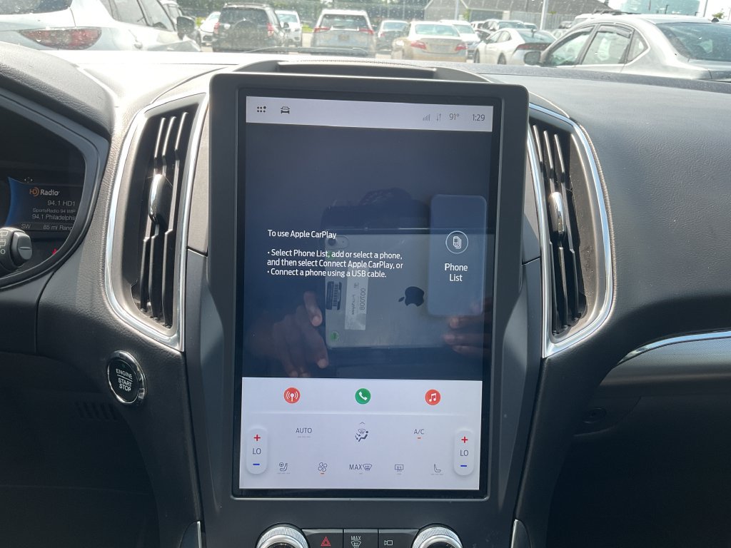 Used 2022 Ford Edge Titanium AWD/4WD image 13