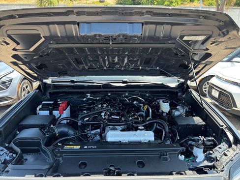 Used 2025 Toyota 4Runner SR5 RWD image 31