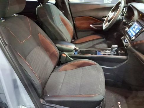Used 2023 Nissan Kicks SR w/ Interior Electronics Package image 17