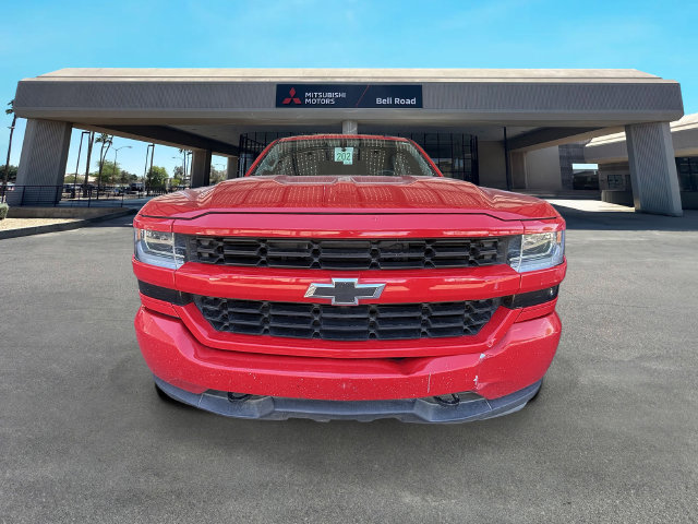 Used 2018 Chevrolet Silverado 1500 Custom w/ Custom Value Package RWD image 2