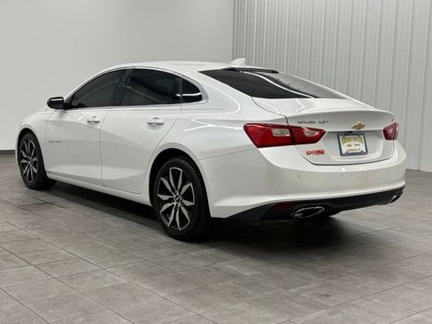 Used 2016 Chevrolet Malibu LT FWD image 4