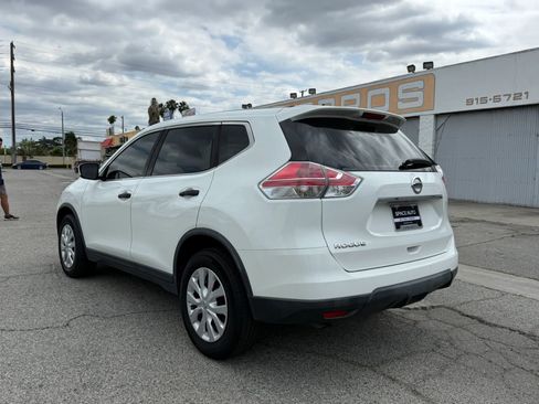 Used 2016 Nissan Rogue S FWD image 5