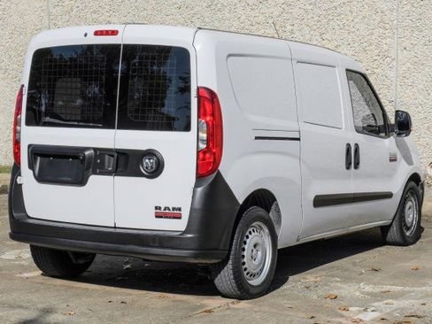 Used 2017 RAM ProMaster City Tradesman image 9