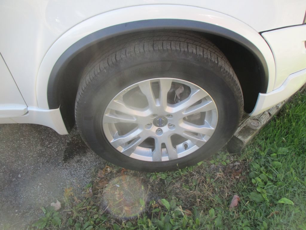 Used 2014 Volvo XC90 3.2 w/ Climate Package AWD/4WD image 4