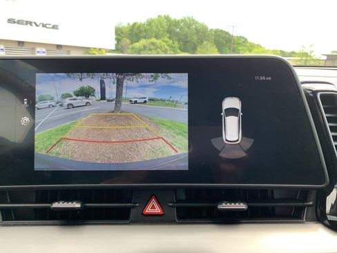 Used 2023 Kia Sportage EX image 25