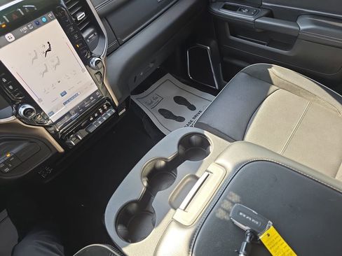 Used 2024 RAM 2500 Laramie w/ Safety Group image 28