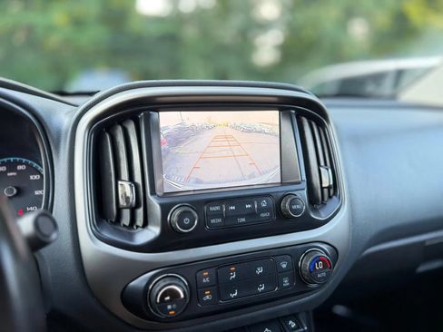 Used 2016 Chevrolet Colorado Z71 AWD/4WD image 18