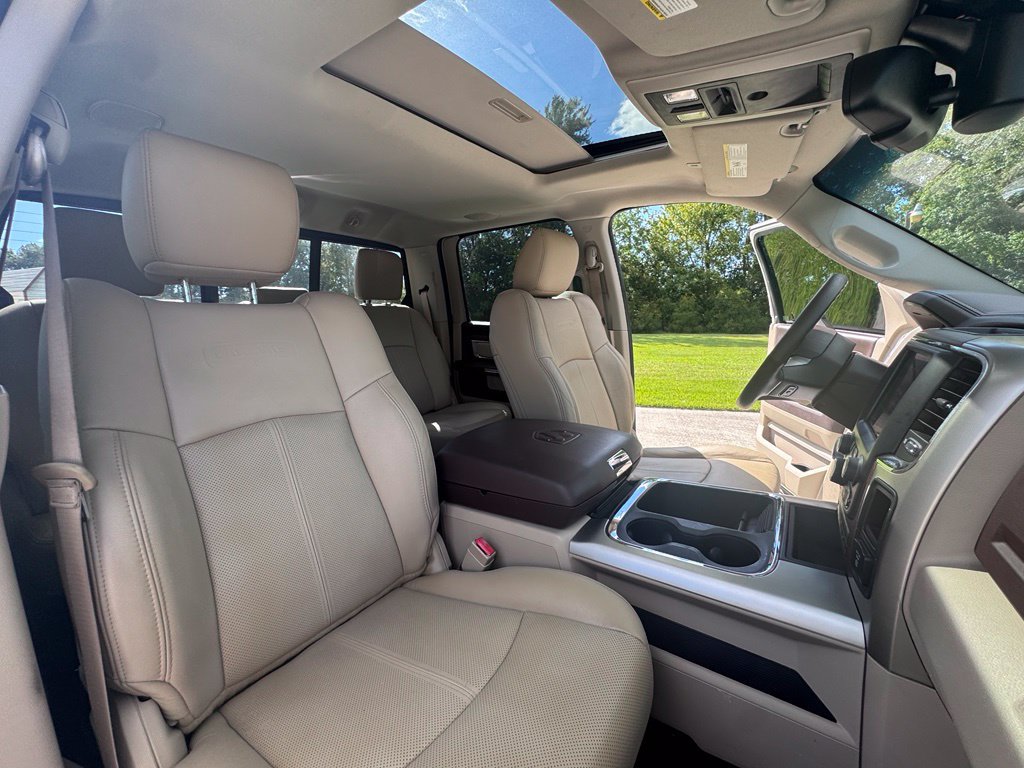 Used 2018 RAM 1500 Laramie w/ Convenience Group RWD image 31