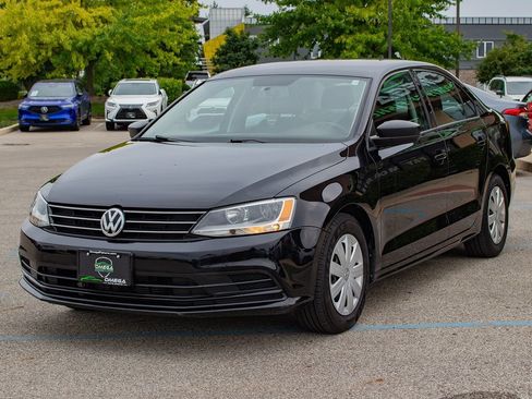 Used 2015 Volkswagen Jetta S FWD image 3