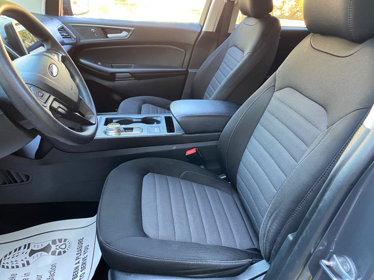 Used 2021 Ford Edge SE FWD image 23