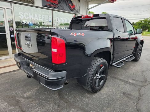 Used 2019 Chevrolet Colorado LT w/ Redline Special Edition AWD/4WD image 3