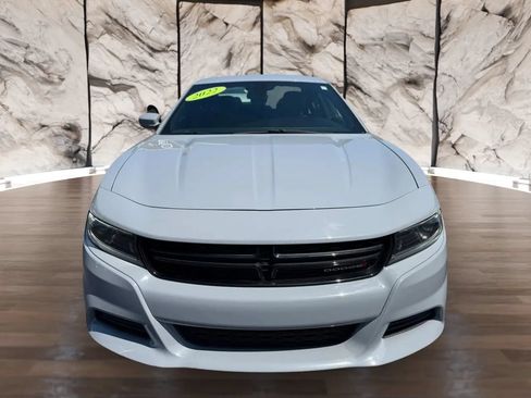 Used 2022 Dodge Charger SXT w/ Plus Group RWD image 2