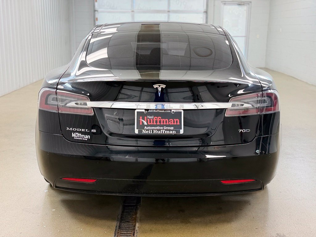 Used 2016 Tesla Model S 70D AWD/4WD image 6