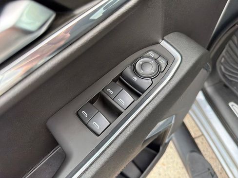 Used 2024 Chevrolet Silverado 1500 LT Trail Boss image 13