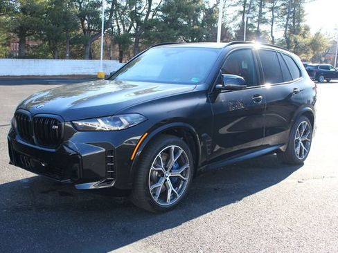 New 2026 BMW X5 M60i image 3