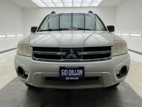 Used 2007 Mitsubishi Endeavor LS image 2