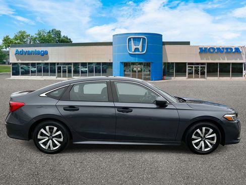 Certified 2023 Honda Civic LX image 3