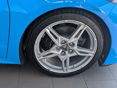 Used 2023 Chevrolet Corvette Stingray Convertible w/ 1LT image 14