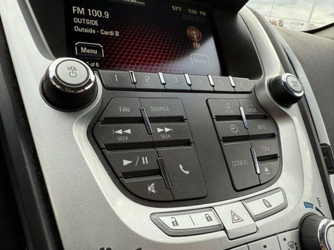 Used 2015 GMC Terrain SLE image 16