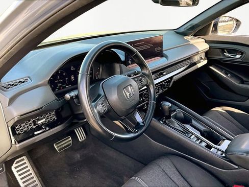 Used 2024 Honda Accord Sport image 14