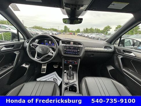 Used 2022 Volkswagen Tiguan SE R-Line AWD/4WD image 30