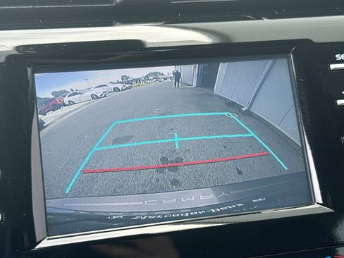 Used 2019 Toyota Camry LE image 26