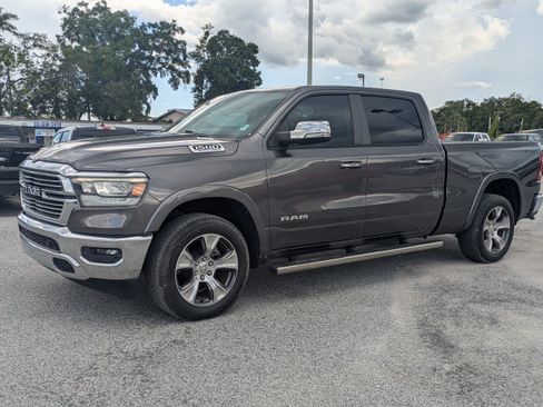 Used 2021 RAM 1500 Laramie AWD/4WD image 8
