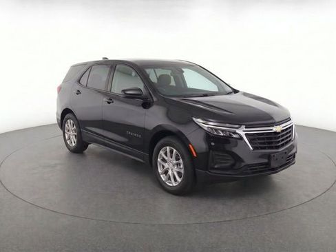 Certified 2023 Chevrolet Equinox LS w/ LS Convenience Package AWD/4WD image 6